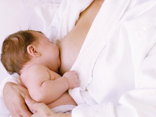 L'importanza di bere acqua durante la gravidanza