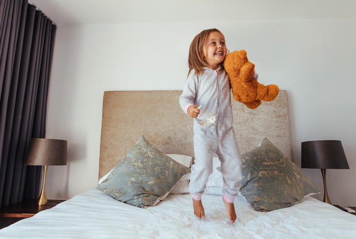 C'è un nesso tra poche ore di sonno e stili di vita poco salutari dei bambini